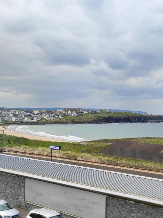 Apartmán 6 Golf Terrace - Portrush By The Sea Exteriér fotografie